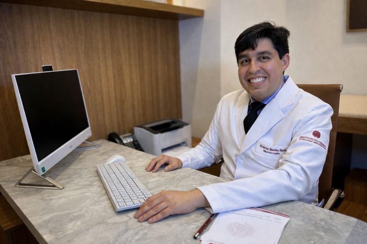 Dr. Artur Bastos