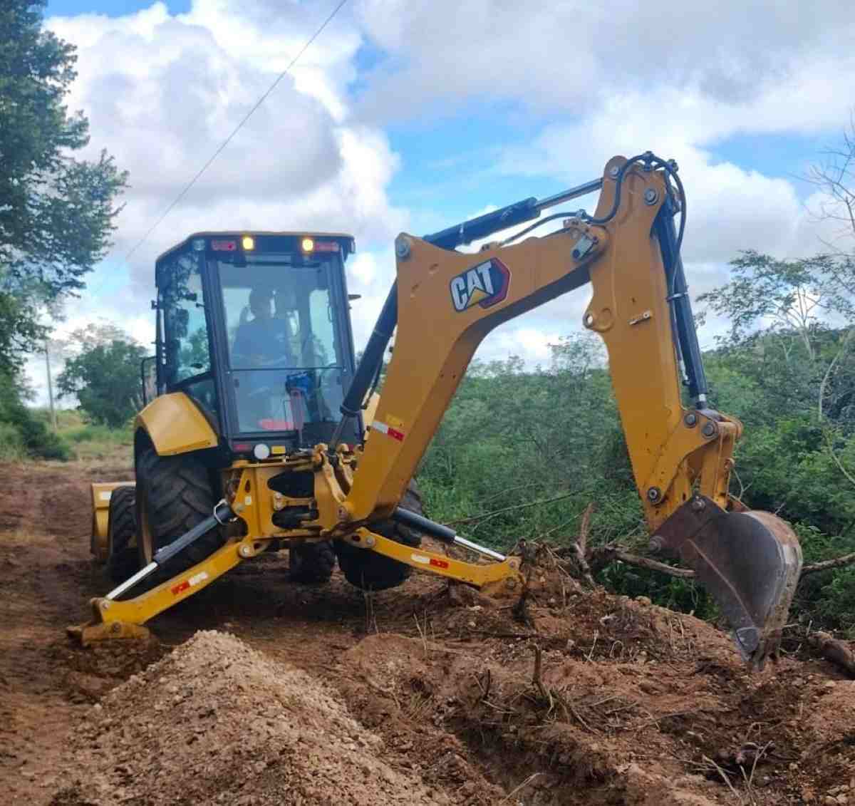 Embasa investe R$ 1,25 milhão para ampliar abastecimento de água na zona rural de Serra PretaEmbasa investe R$ 1,25 milhão para ampliar abastecimento de água na zona rural de Serra Preta
