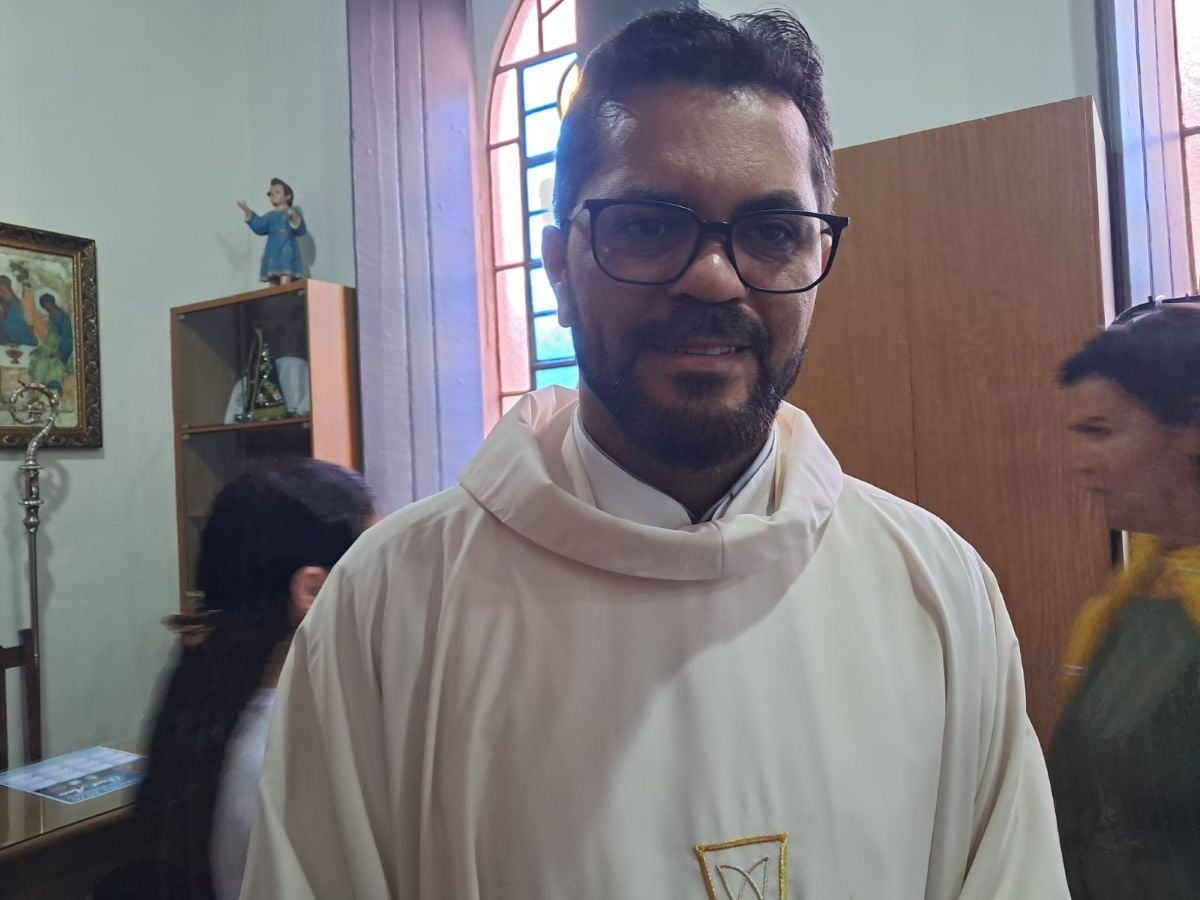 Padre Paulo de Tarso, reitor da Catedral de Senhora Sant’Ana 