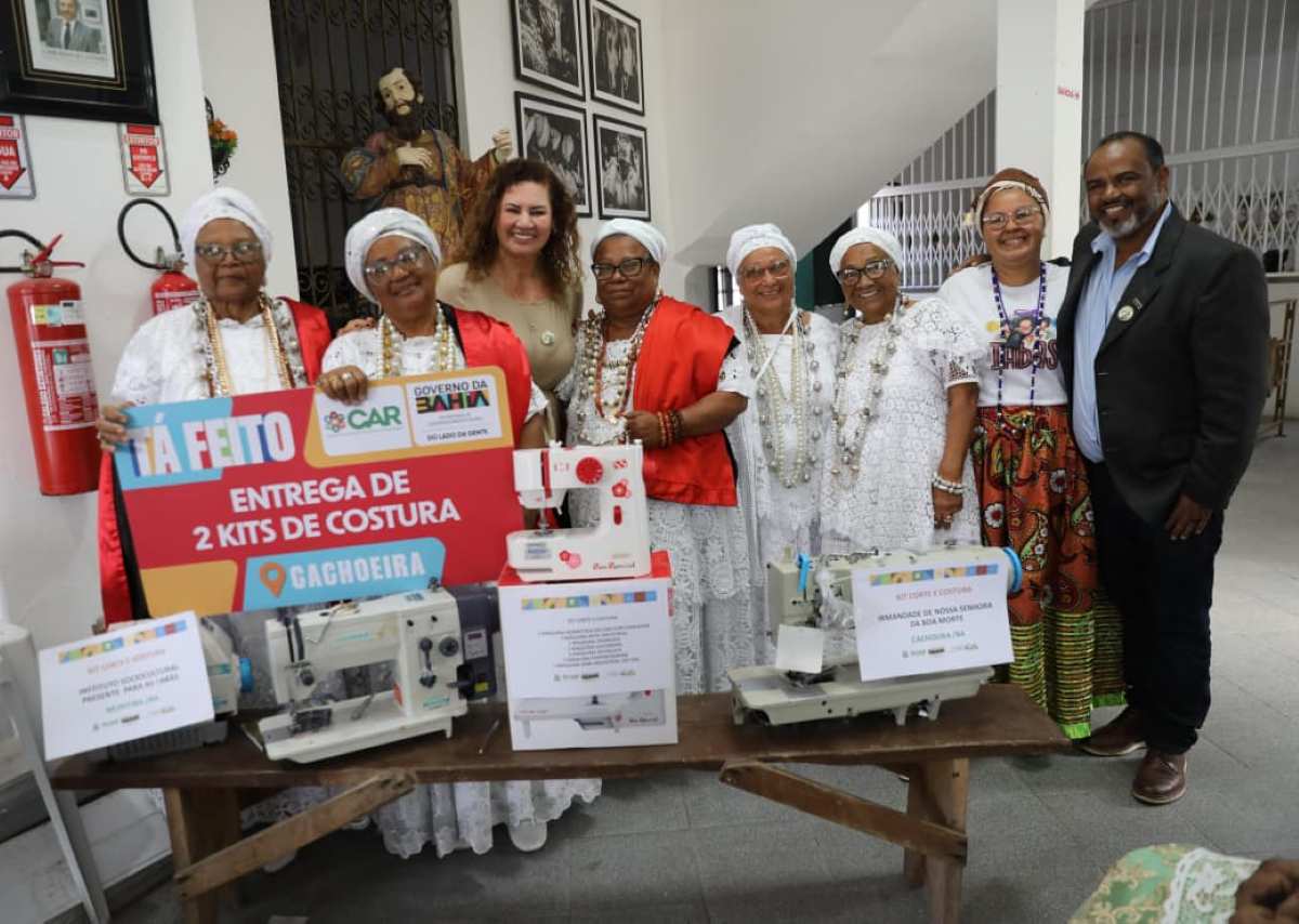 Governo da Bahia apoia empreendedorismo feminino com entrega de kits de costura no Recôncavo