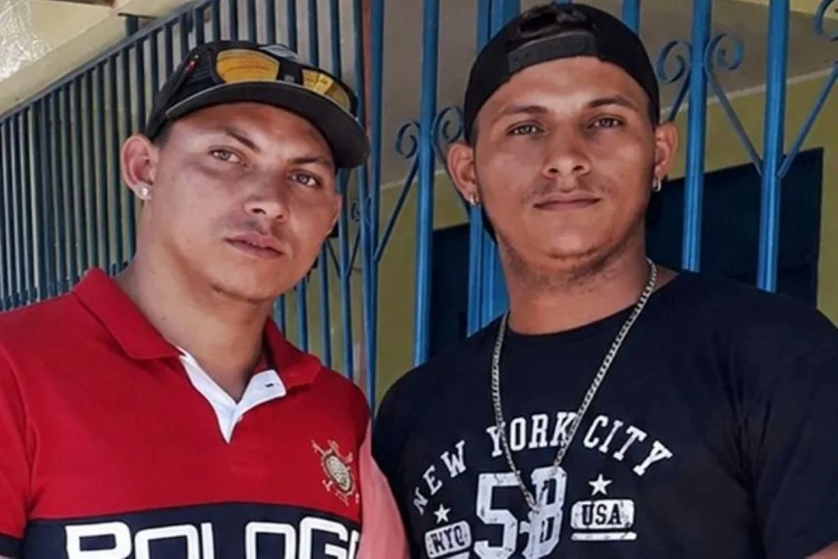 Irmãos são mortos a tiros em bar no sudoeste da Bahia