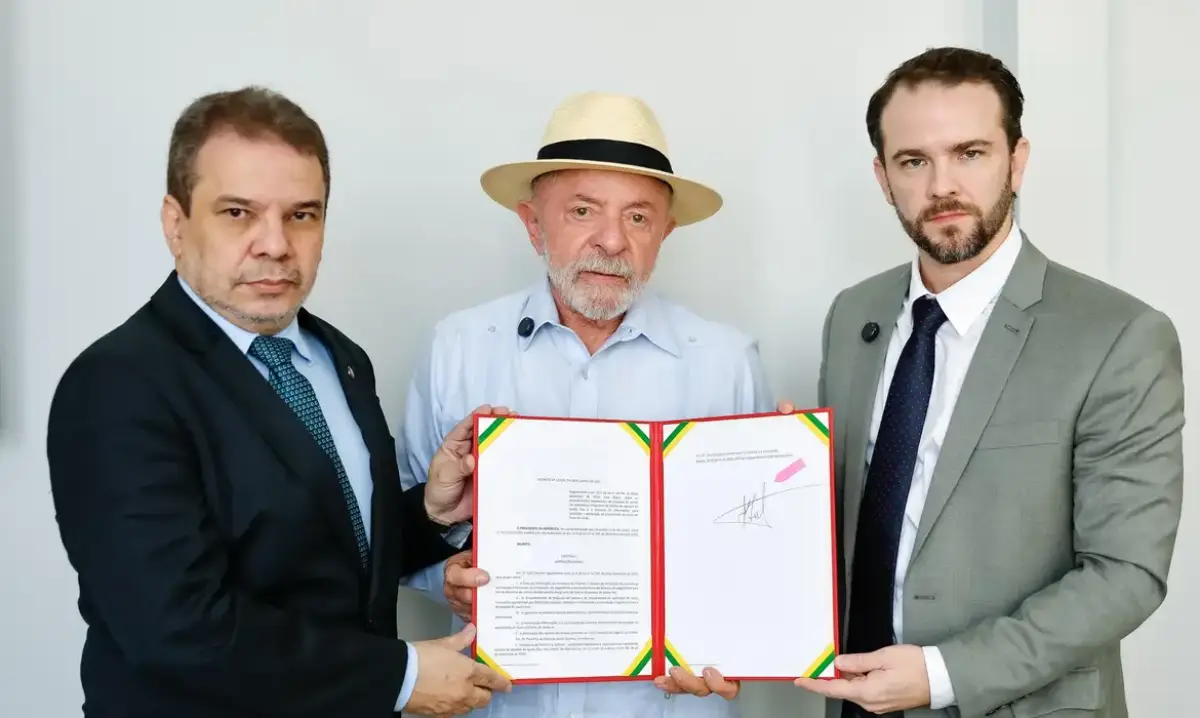 Lula assina decreto histórico contra bets ilegais e endurece fiscalização financeira