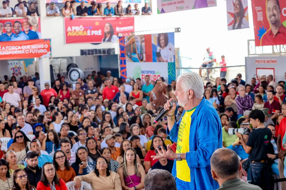Em Ipirá, Jerônimo apresenta balanço de quase R$ 1 bi e ouve demandas