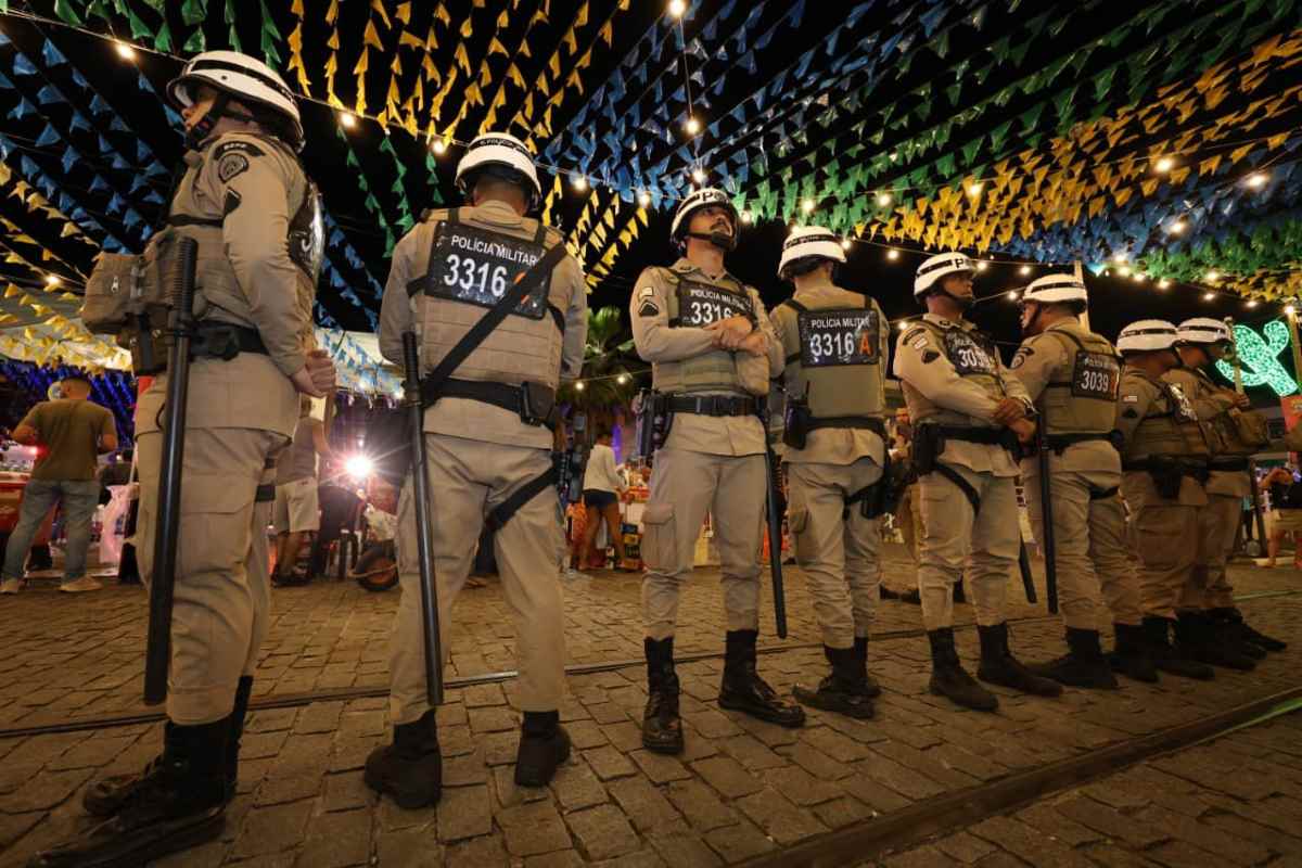 Polícia Militar durante a Operação São João