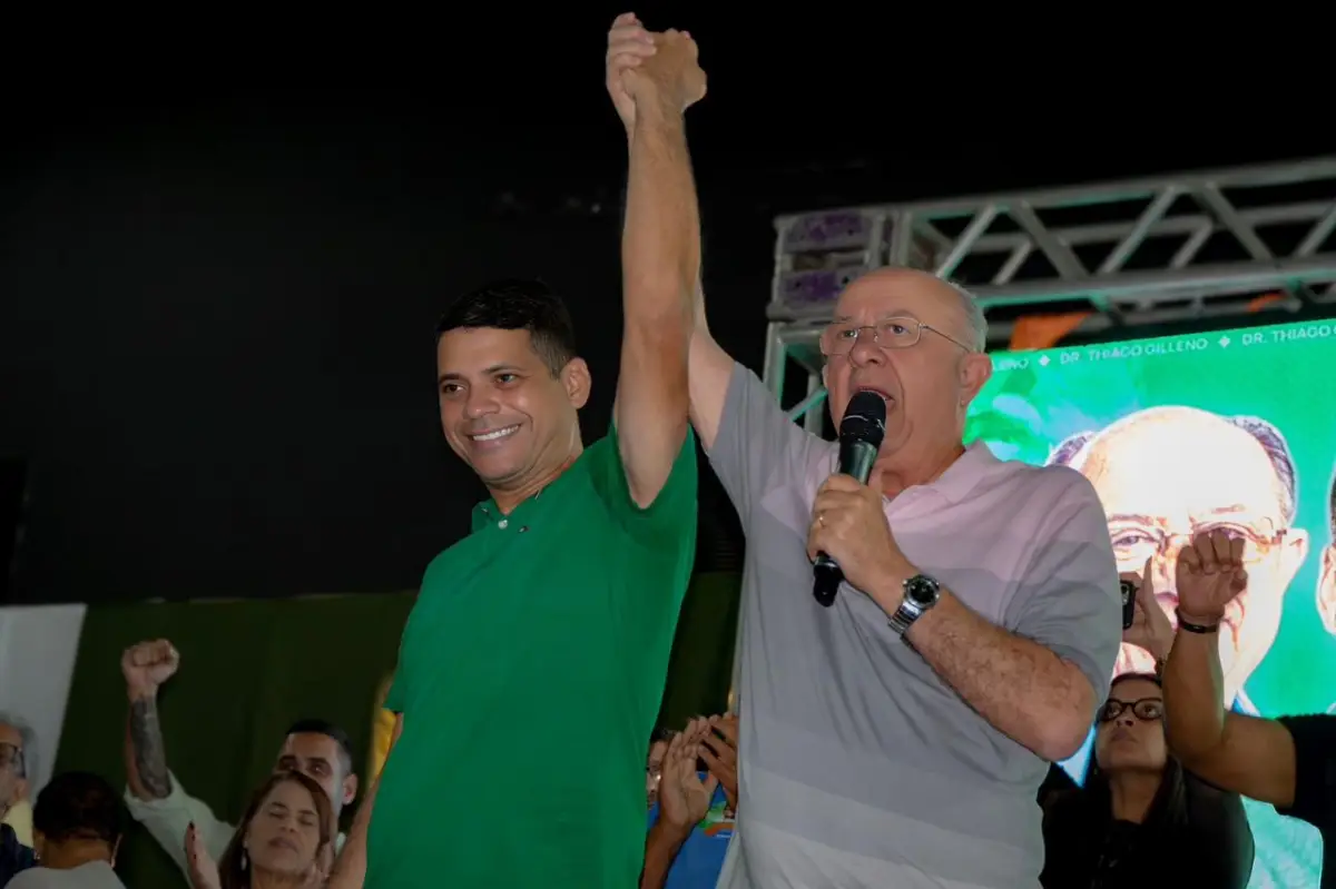 Thiago Gilleno e José Ronaldo participam de encontro político em Feira de Santana