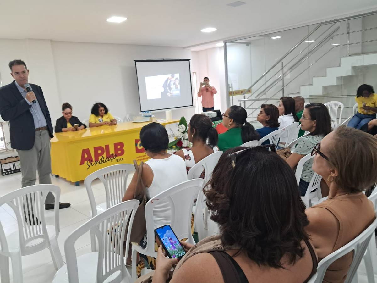 Reuniao-do-Planserv-na-sede-da-APLB-Feira.jpg