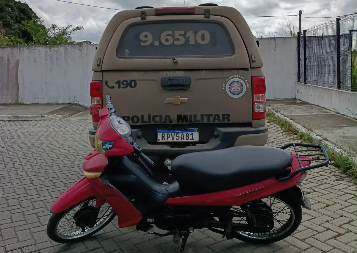 Após tentativa de fuga, suspeito é preso por tráfico no bairro Expansão Feira IX