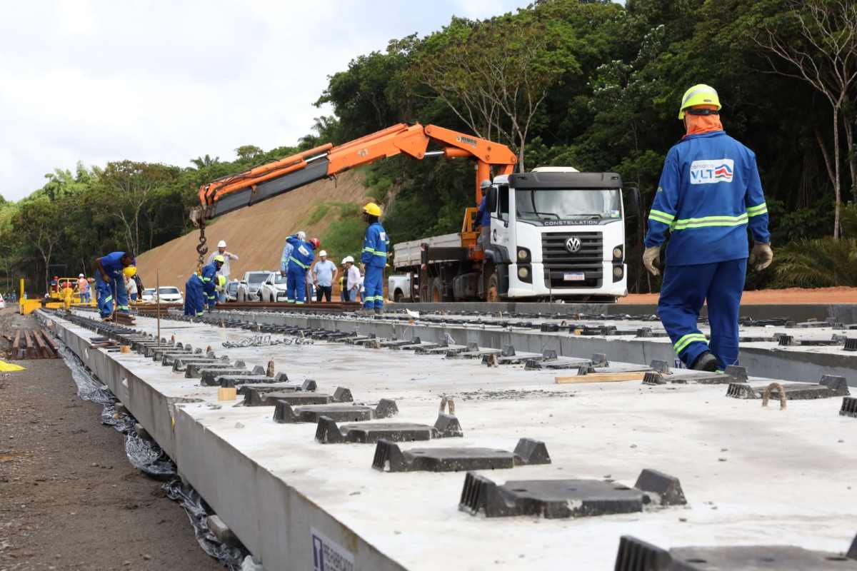 Bahia chega a quase 100 mil empregos nos últimos 12 meses e mantém liderança no Nordeste