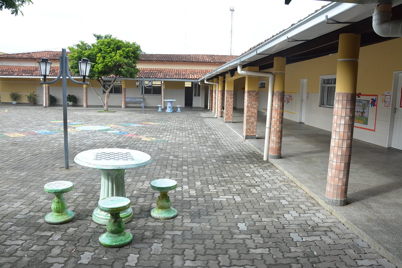 Escola da Mangabeira celebra 20 anos com estrutura preservada desde a inauguração
