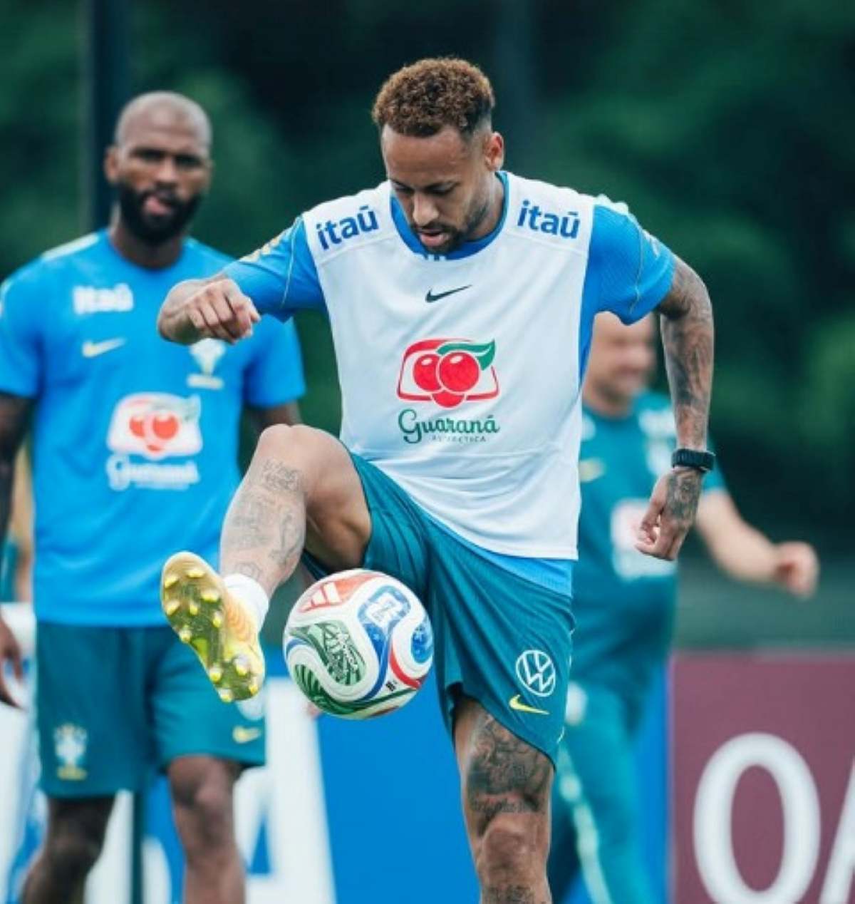 Neymar avança na recuperação e pode fazer estreia na Copa do Mundo contra a Escócia
