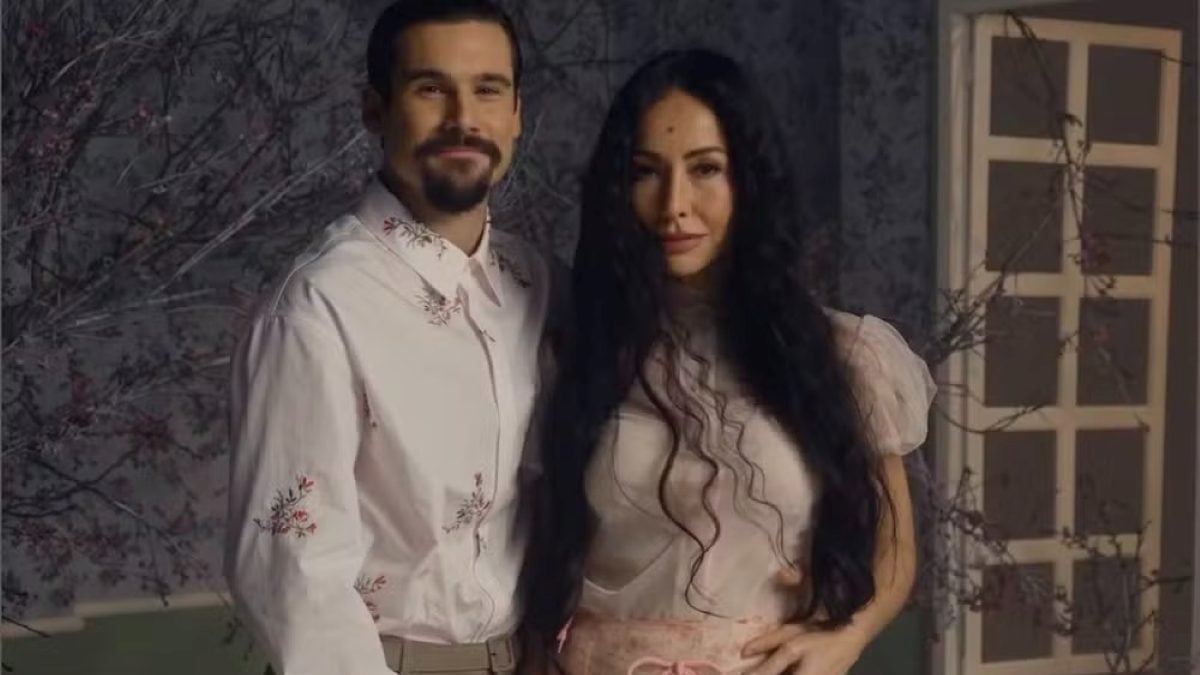 Sabrina Sato anuncia gravidez e espera primeiro filho com Nicolas Prattes