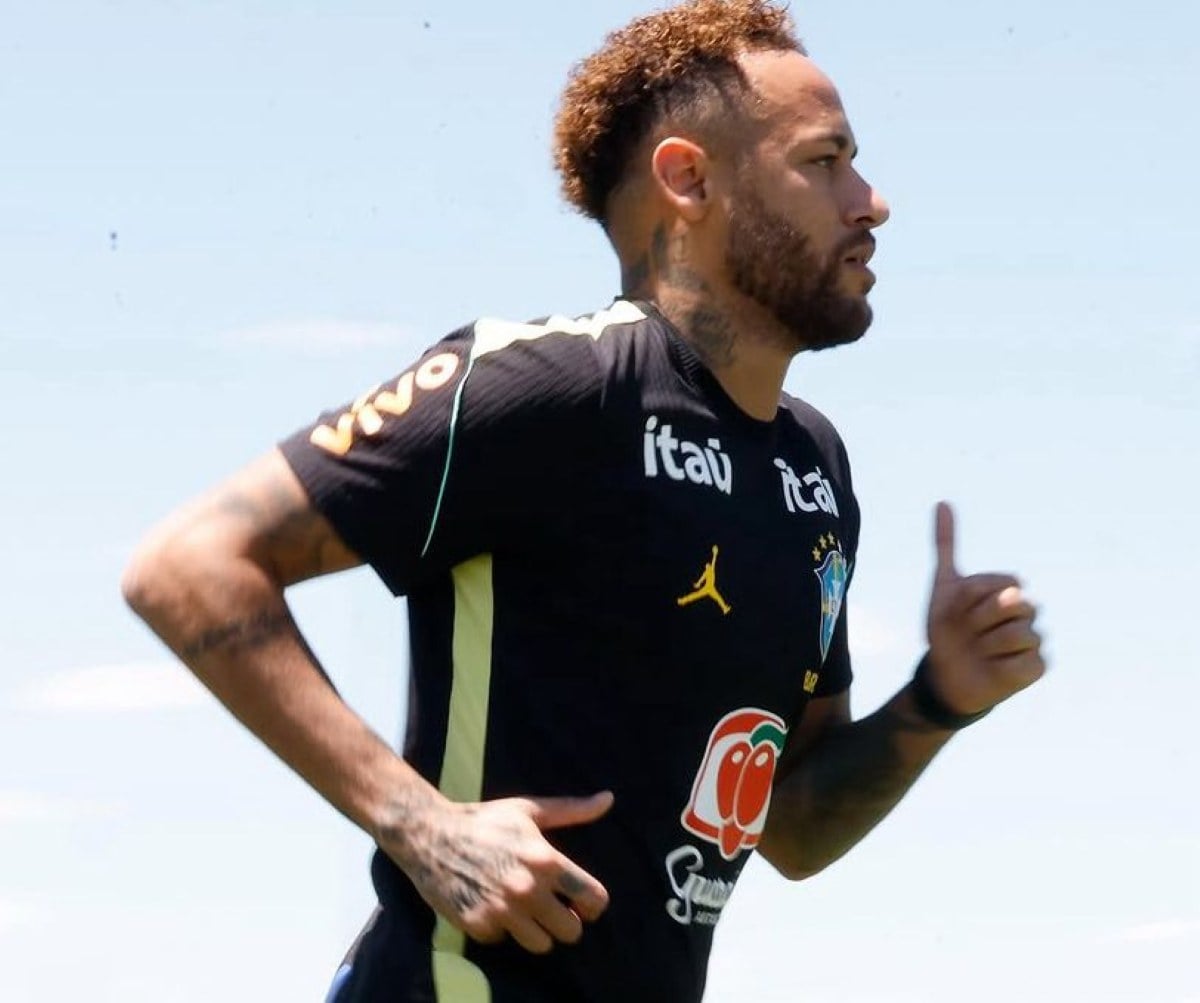 treino-de-Neymar.jpg