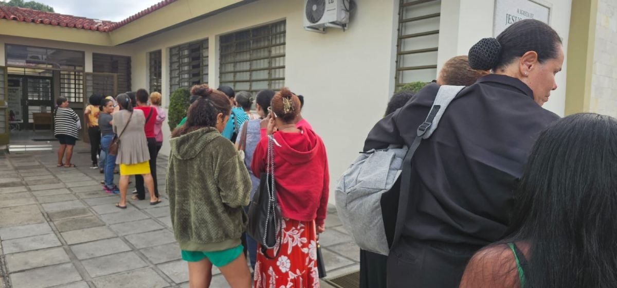 Carreta Instituto Américas Amigas exame mulheres mamografias Feira de Santana