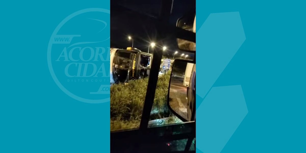 Cinco pessoas ficam feridas após ônibus tombar na BR-116