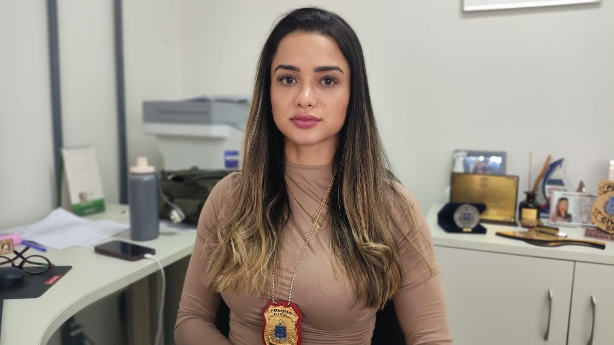 Delegada Lorena Almeida