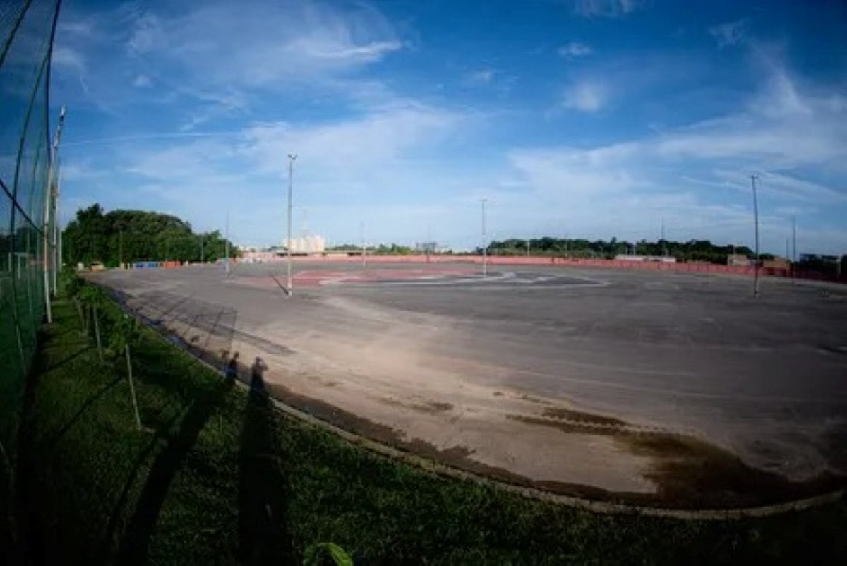 Estacionamento do Barradão