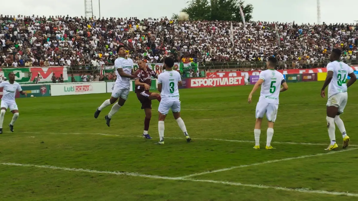 Fluminense e Feira FC