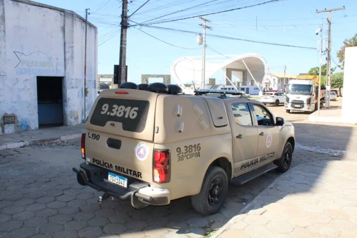 Homem preso em Cariranha após agressão contra mulher