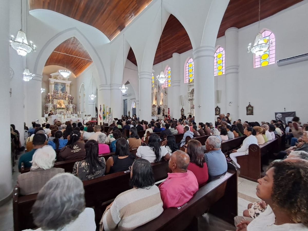 Paróquia de Sant’Ana em missas no dia da padroeira