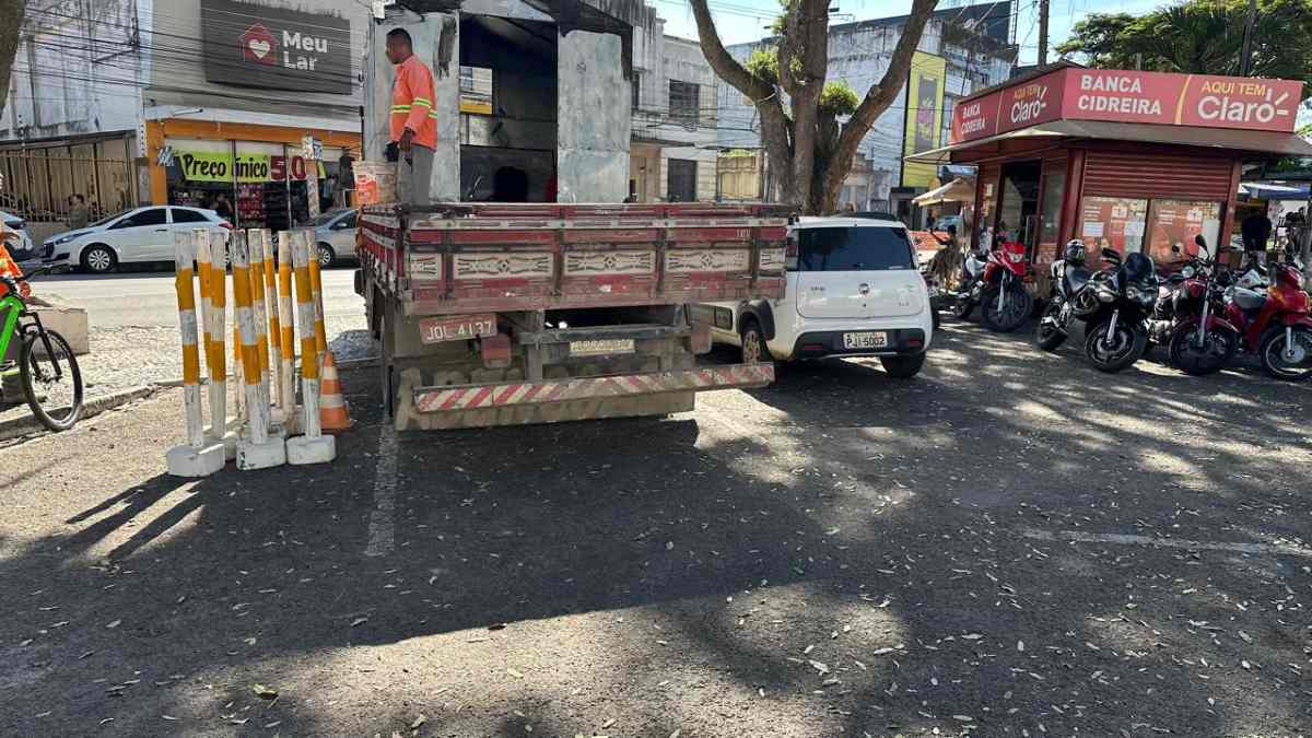 Início das obras de reforma na Praça dos Sapateiros, em Feira de Santana