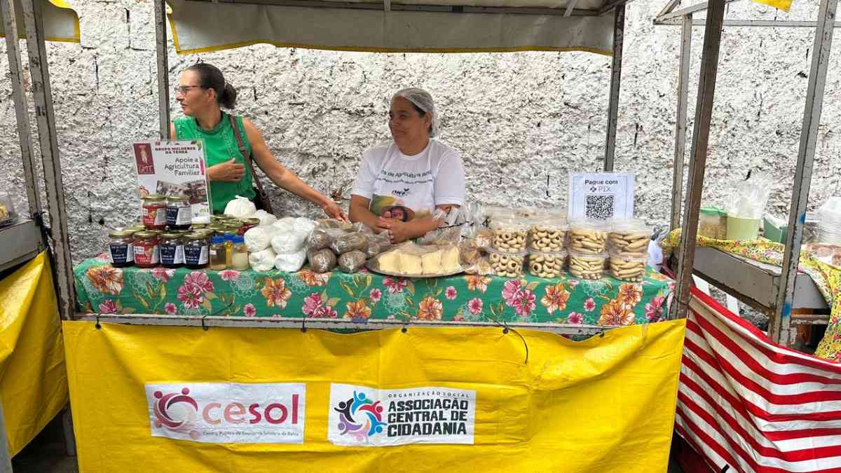 Produtores expõem alimentos artesanais na 5ª Feira da Agricultura Familiar e Economia Solidária