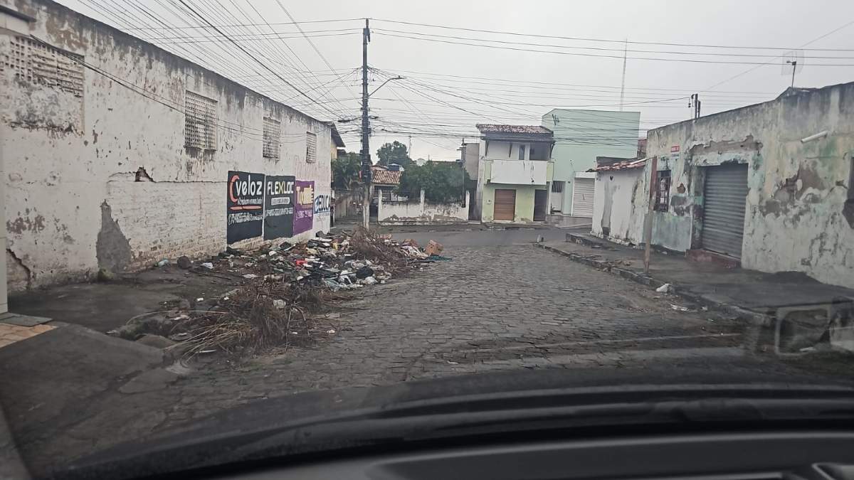  Rua Alagoas, no bairro Sobradinho