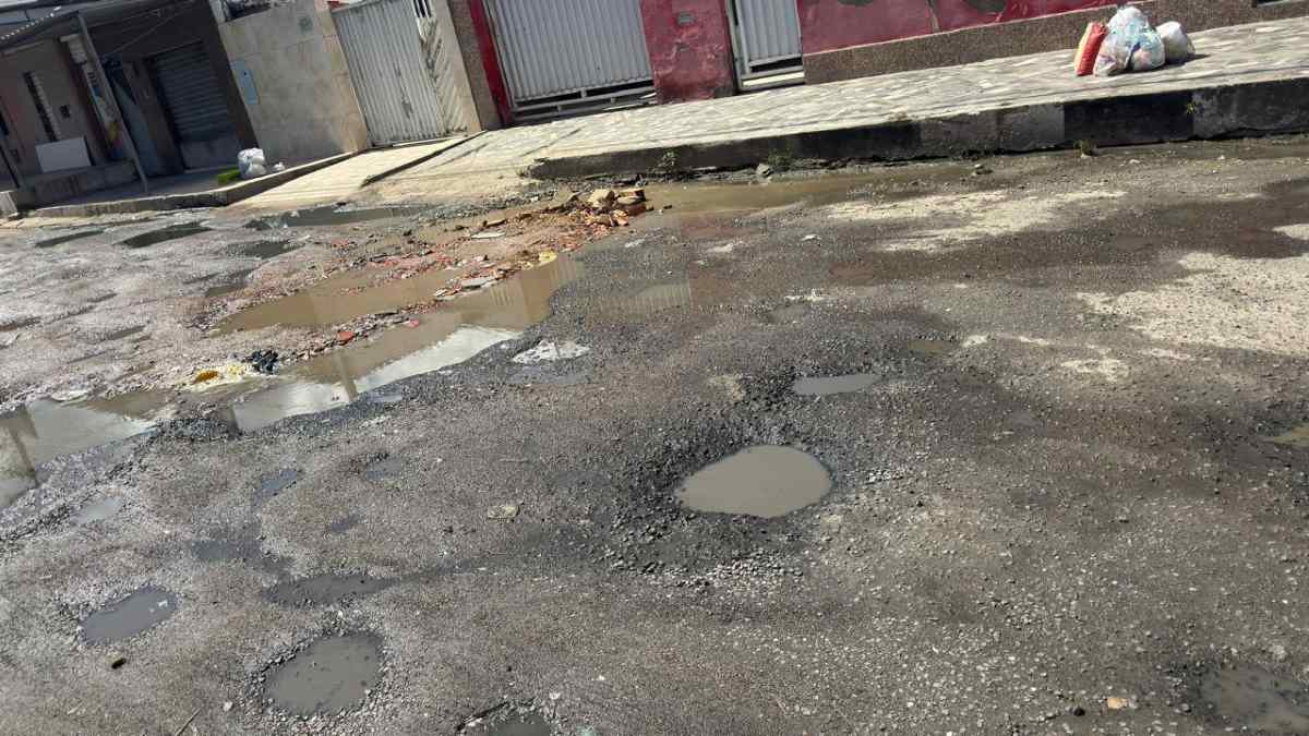 Rua Gentio do Ouro, no bairro Parque Ipê