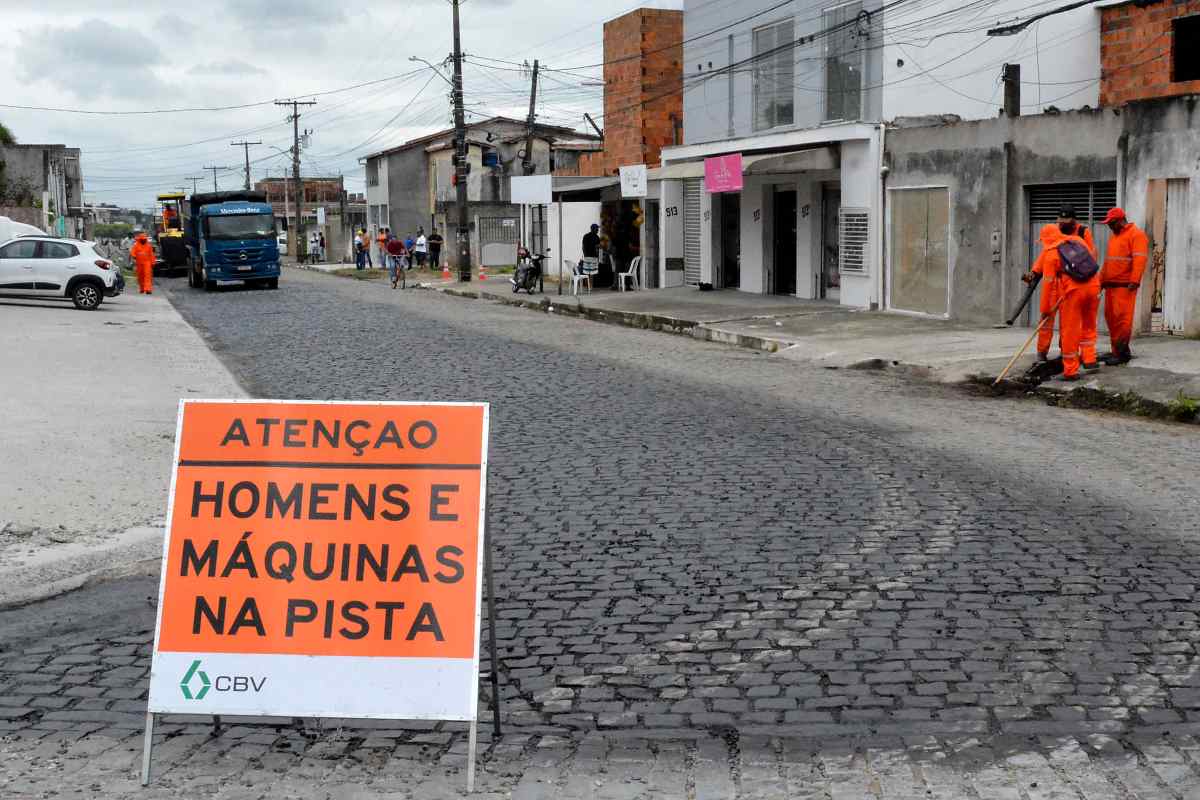 Rua Morro Amarelo bairro Conceição recebe pavimentação