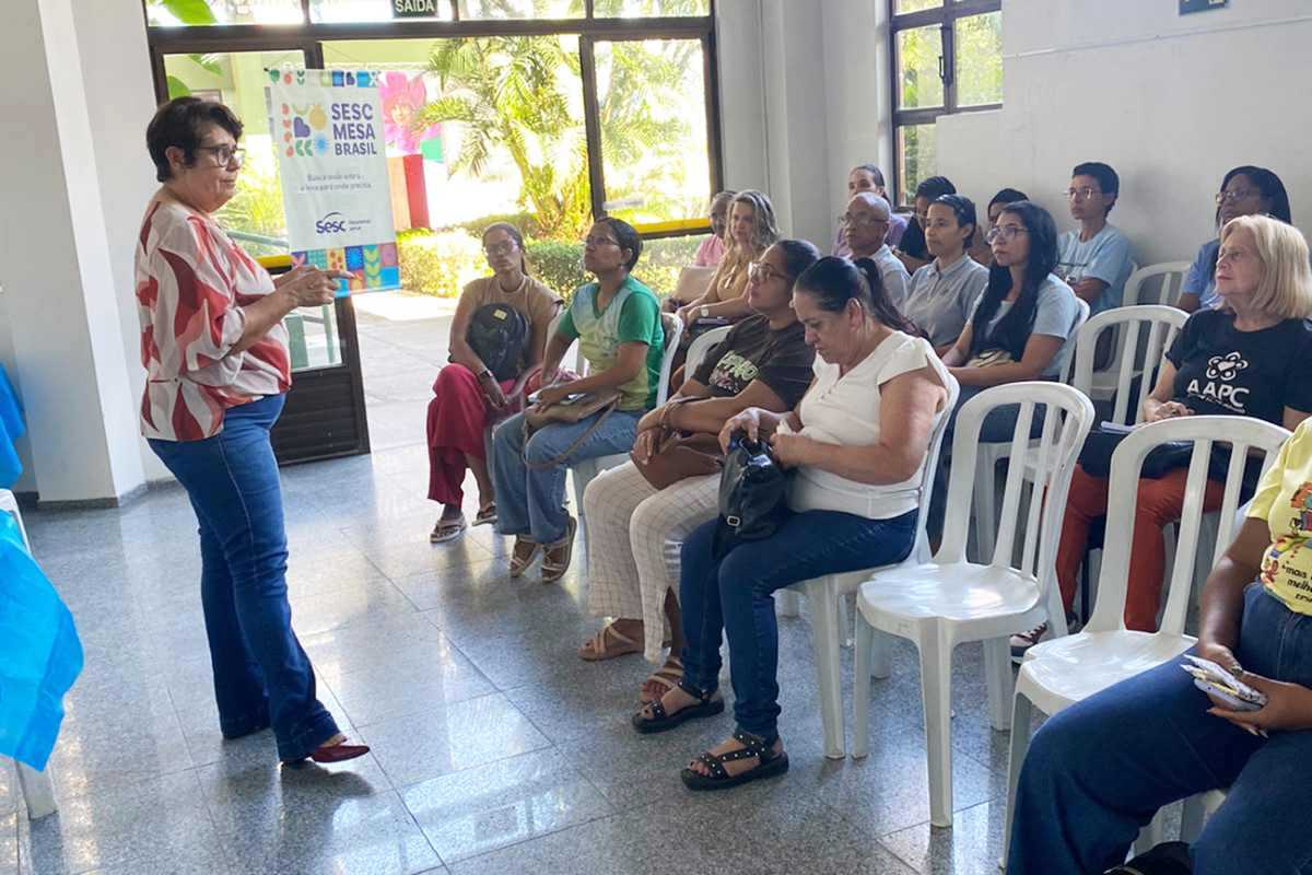 Secretaria realiza palestra sobre combate à violência contra a mulher no Sesc Tomba