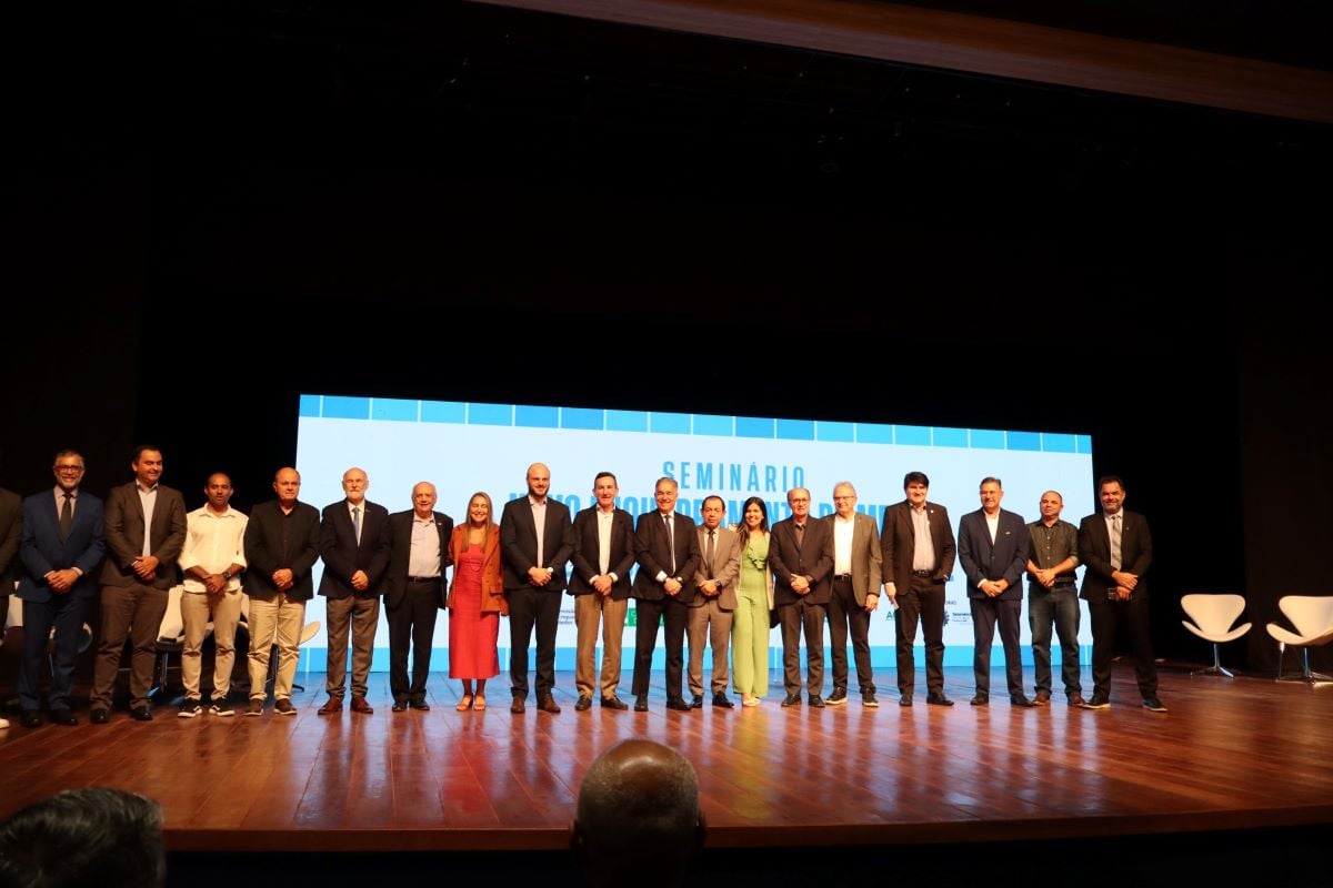 Seminário sobre o MEI e Simples Nacional em Feira Credito - Bruna Gomes - Ascom deputado Zé Neto