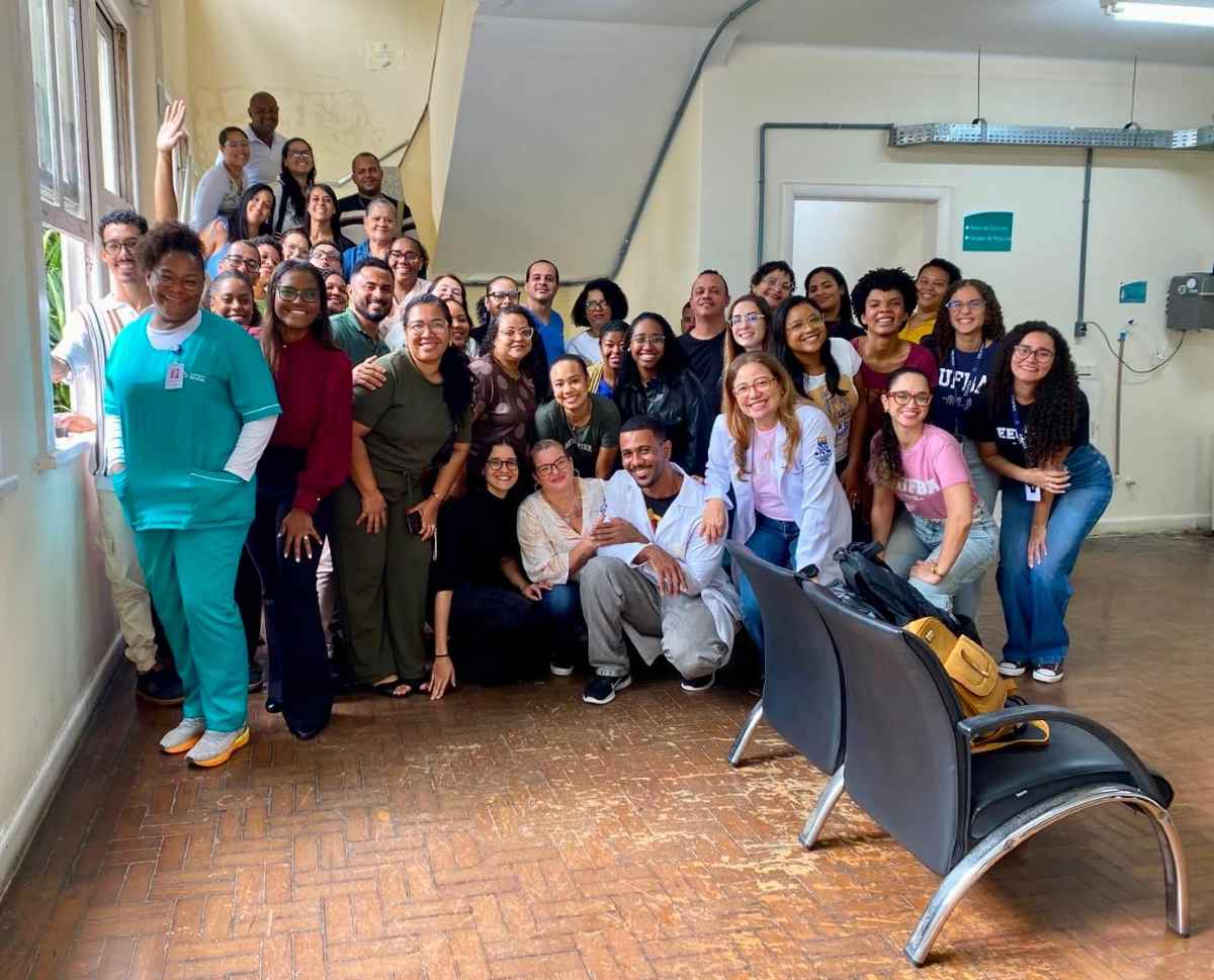 Simulação realística impulsiona reciclagem técnica de profissionais de enfermagem