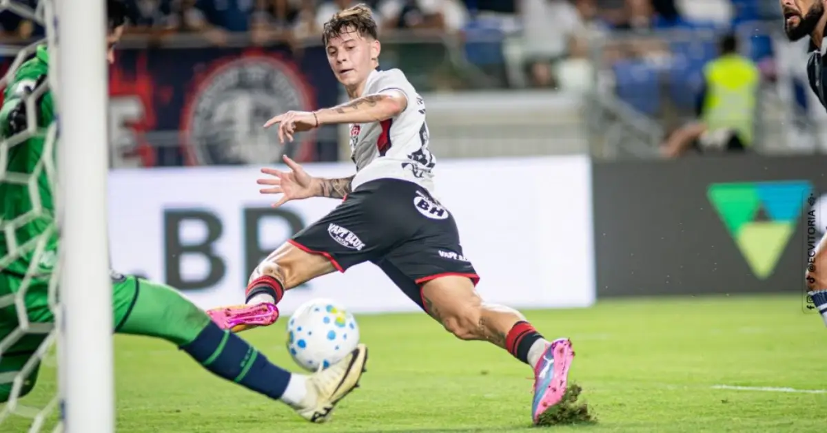 Vitória falha, perde para o Remo e segue sem vencer fora de casa no Brasileirão