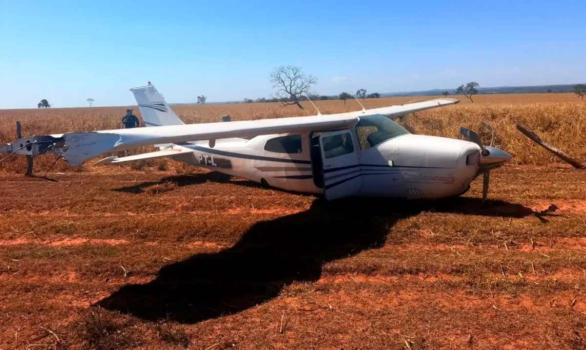 aeronave suspeita vinda da Bolívia no Brasil