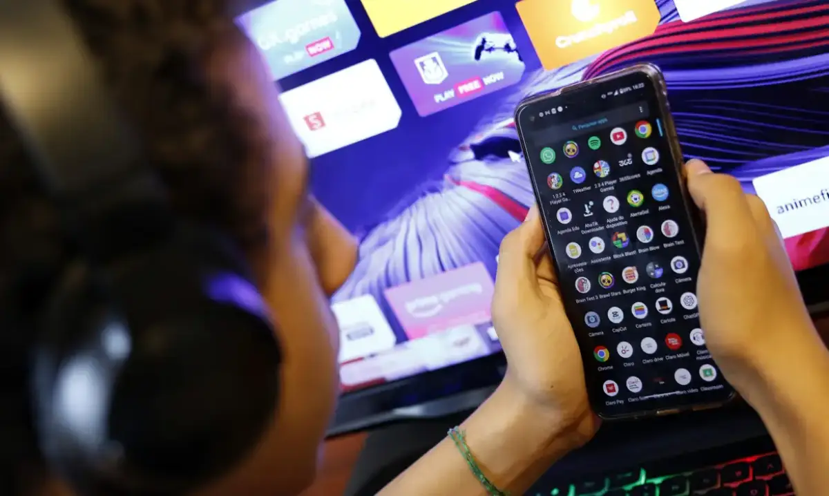 Nova classificação indicativa para apps e jogos; medida deve ampliar proteção de crianças na internet