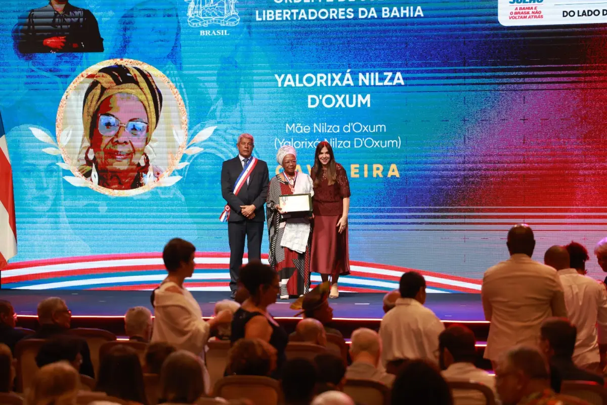 Com Dilton Coutinho entre os homenageados, Ordem 2 de Julho reconhece personalidades e instituições na Bahia