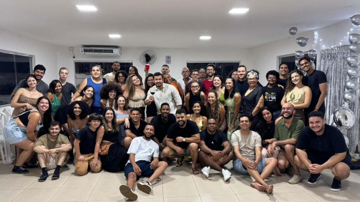 Forró e boas conexões: projeto transforma dança em espaço de convivência em Feira de Santana