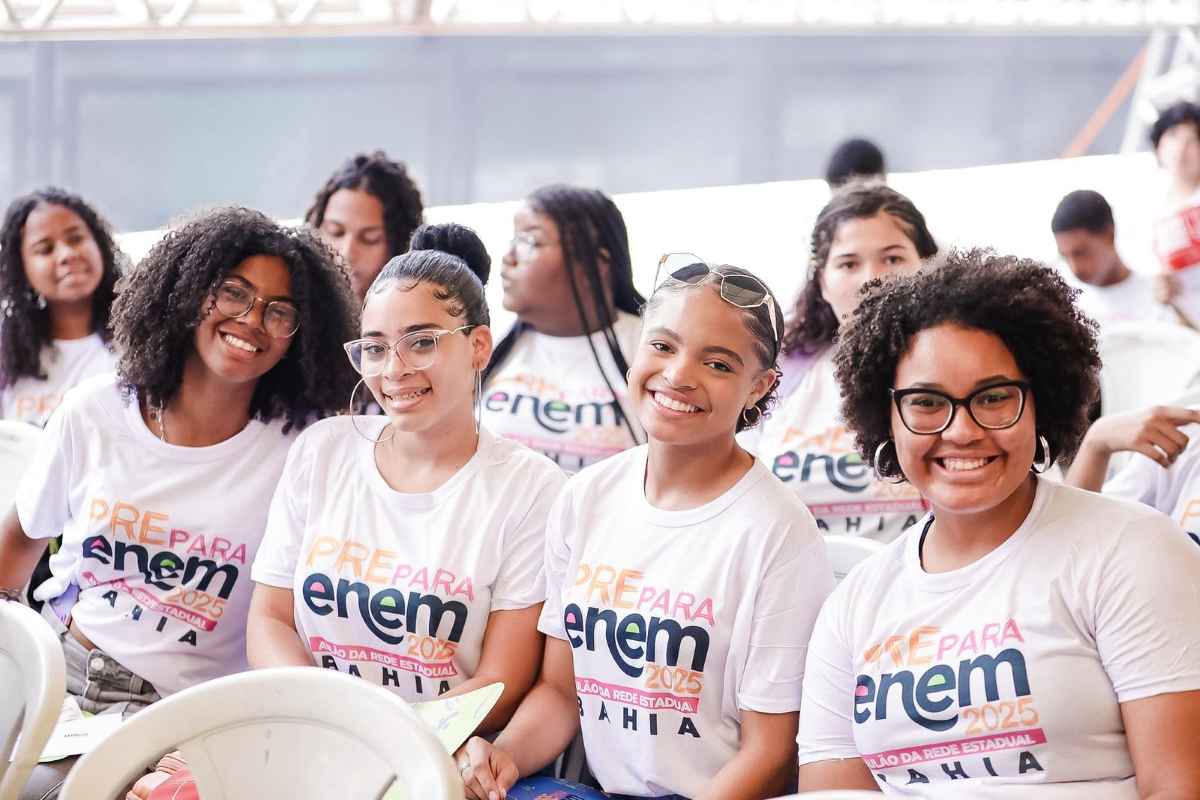 Aulão Prepara Enem terá transmissão pelo YouTube e TVE nesta terça-feira (11)