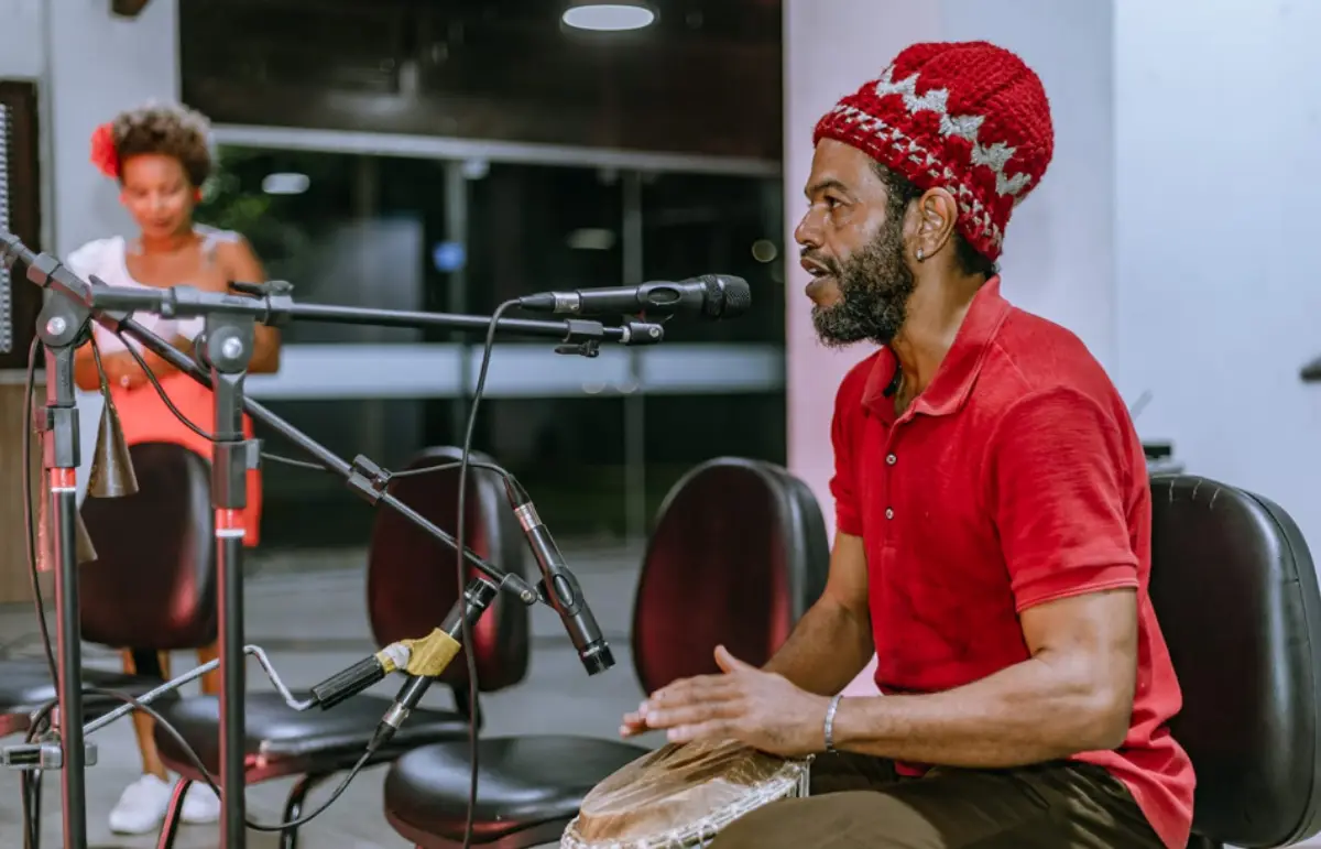 Coletivo Sertão Preto Cia de Teatro promove oficinas formativas em Feira de Santana