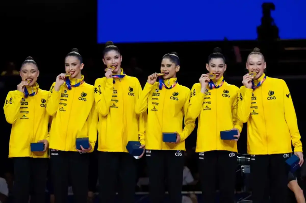 Brasil conquista dois ouros no Mundial de ginástica rítmica e faz história