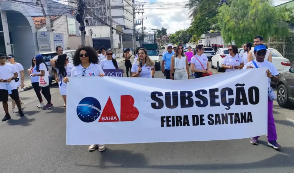 Mulheres de Feira de Santana vão às ruas pelo fim da violência: “Esse problema é de toda a sociedade”