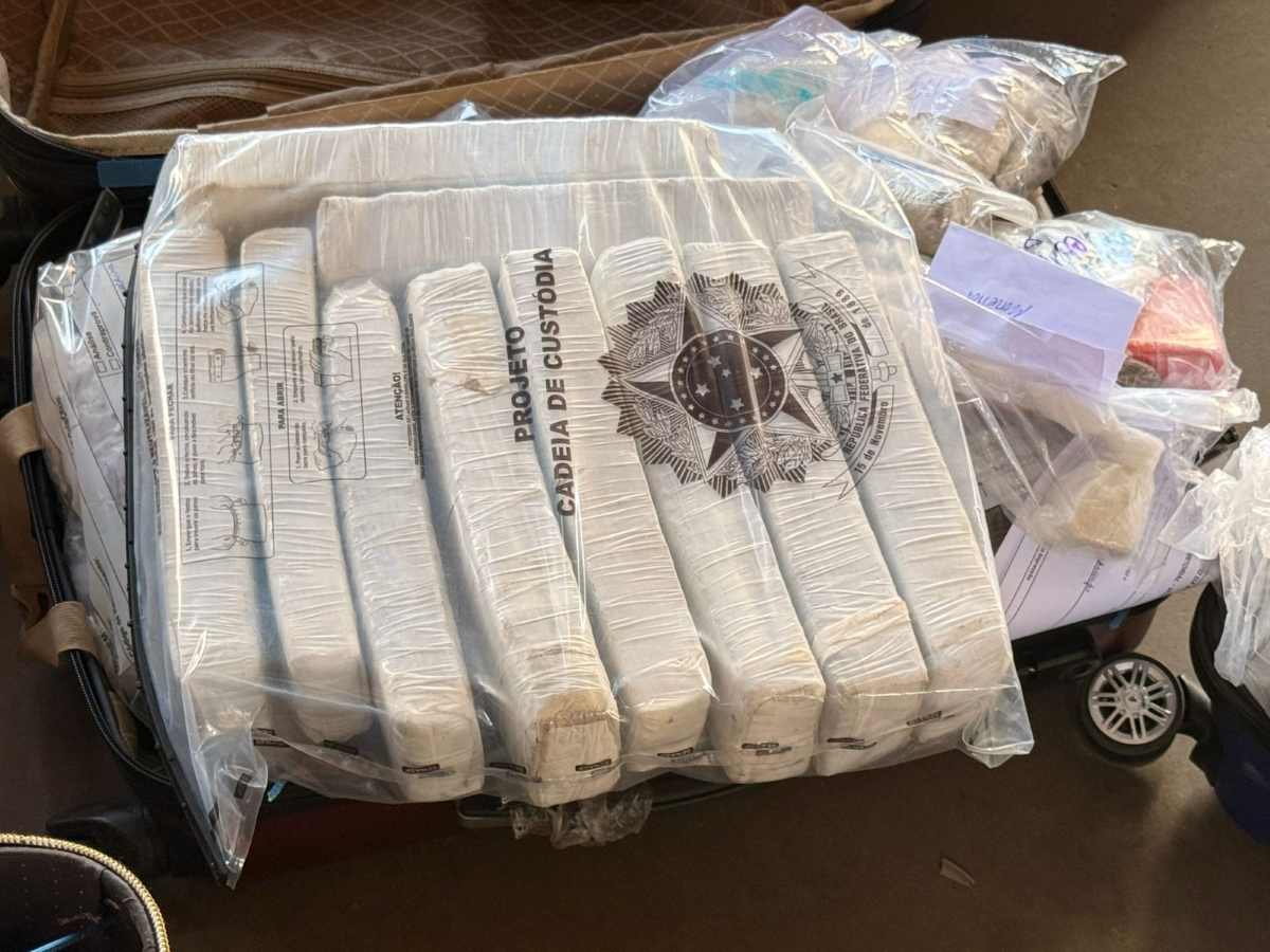 Cerca de 400 quilos de drogas são incinerados pela Polícia Civil em Vitória da Conquista