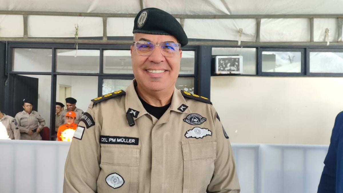 Coronel Muller, comandante do CPRL