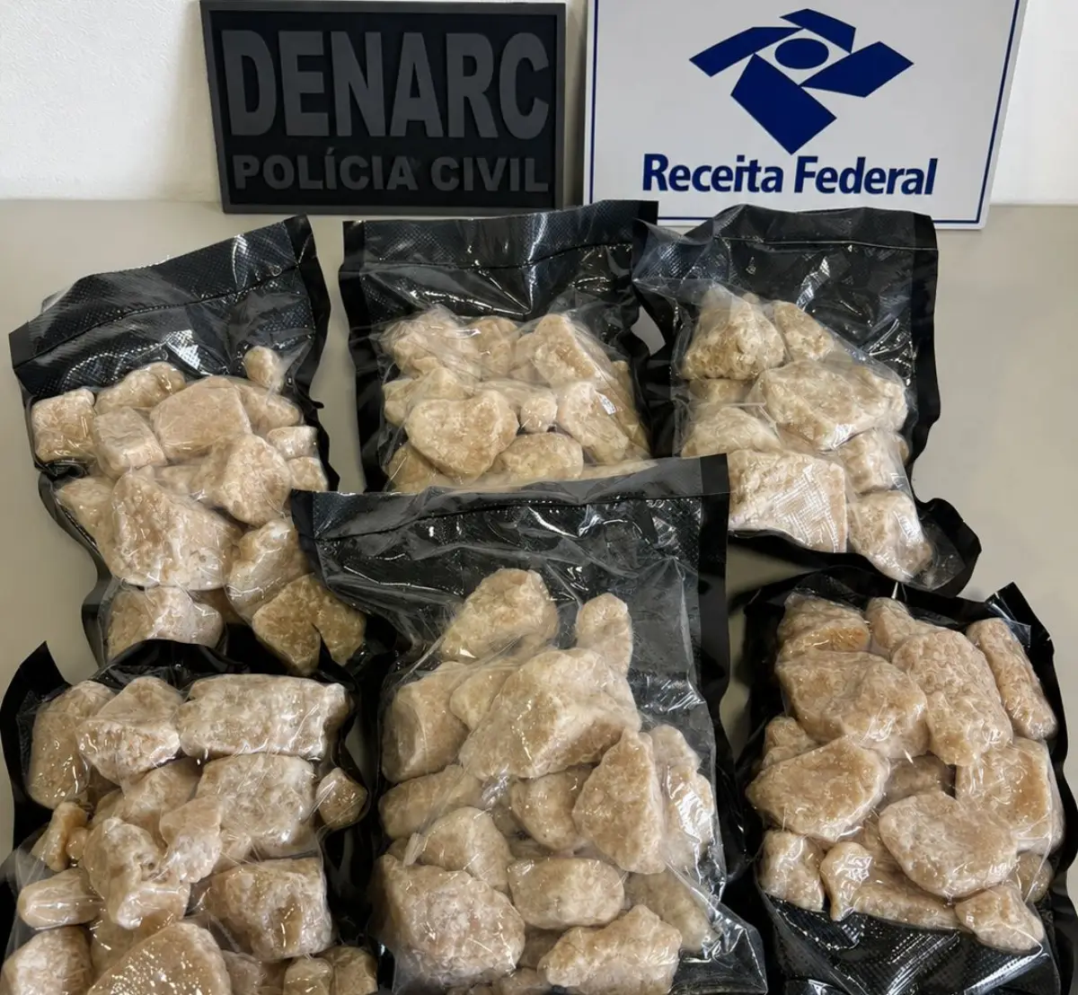 Polícia apreende droga avaliada em mais de R$ 2 milhões em Salvador