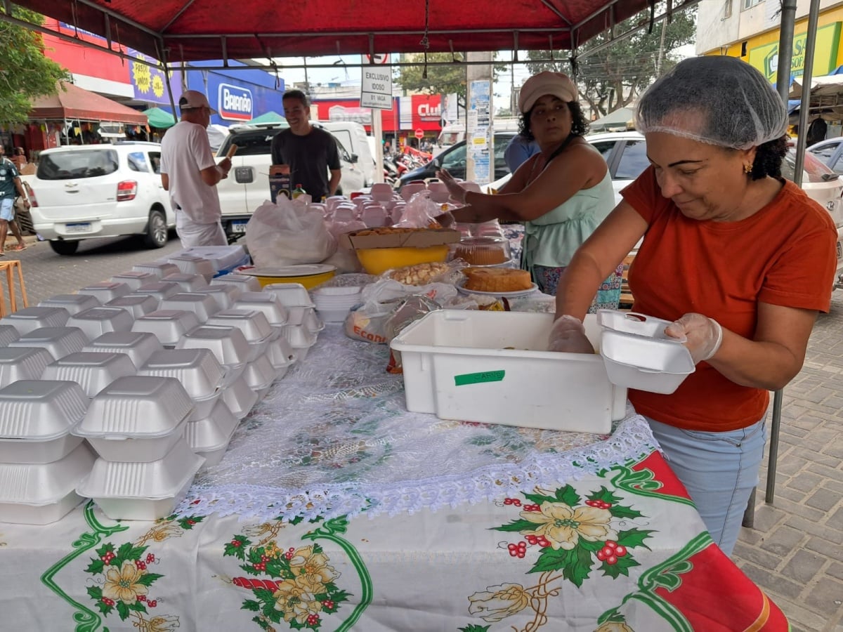 Dia do Feirante é marcado por café da manhã na Marechal feira de Santana