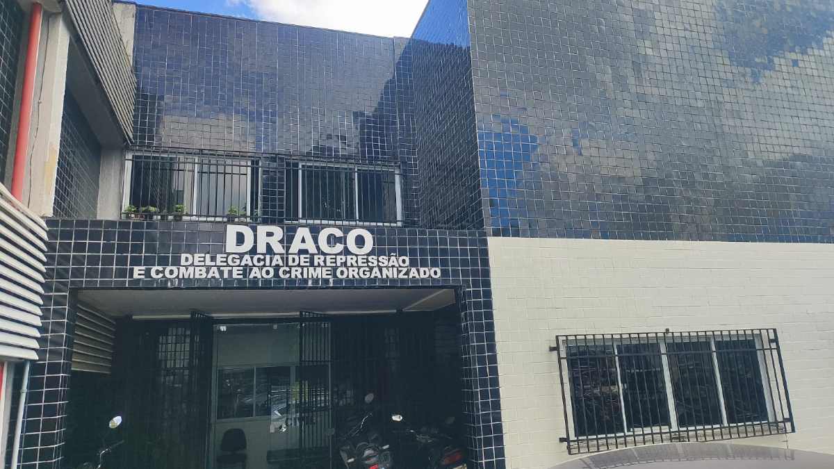 Draco, em Feira de Santana