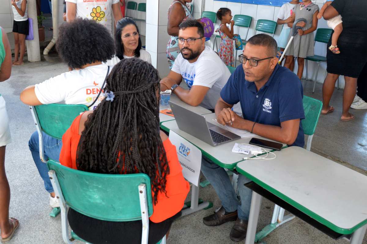 Feira em Ação realiza 160 atendimentos no bairro Novo Horizonte em Feira de Santana