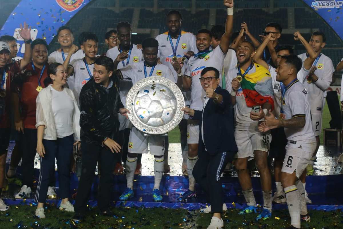 Feirense faz gol por time asiático e conquista Supercopa em Mianmar