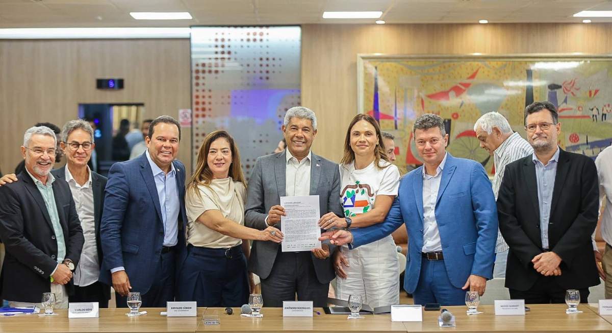 Governador anuncia plano com setor produtivo para acelerar demandas do agronegócio baiano