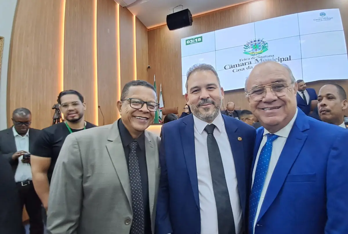 Guga Leal é reconduzido pela segunda vez como procurador-geral de Feira de Santana
