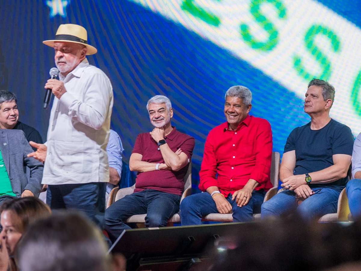 Jerônimo Rodrigues é convidado de honra na convenção nacional de Lula em São Paulo